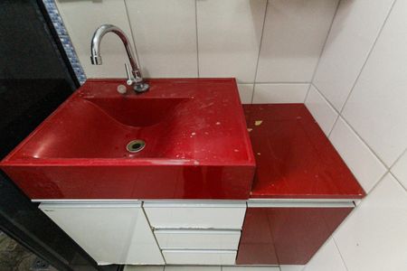 Casa de condomínio à venda com 86m², 2 quartos e 1 vaga Casa de condomínio à venda com 86m², 2 quartos e 1 vagaBanheiro