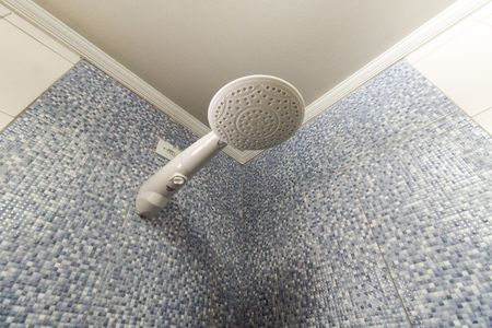 Casa de condomínio à venda com 86m², 2 quartos e 1 vaga Casa de condomínio à venda com 86m², 2 quartos e 1 vagaBanheiro