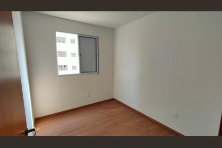 Foto 02 de apartamento à venda com 2 quartos, 44m² em Parque Industrial, Campinas