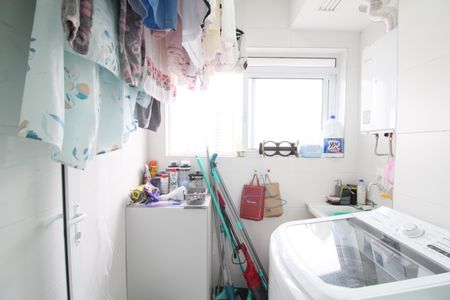 Apartamento para alugar com 73m², 2 quartos e 1 vagaÁrea de Serviço