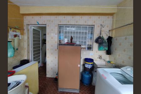 Casa à venda com 88m², 3 quartos e 1 vagaÁrea de Serviço