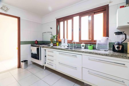 Casa à venda com 138m², 4 quartos e 2 vagasCozinha