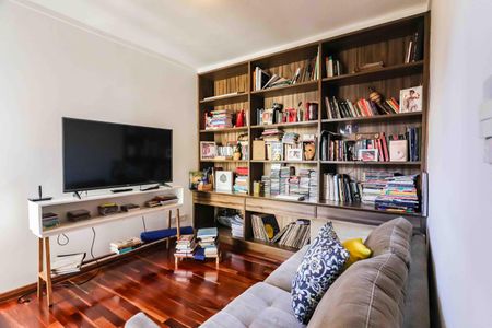 Casa à venda com 138m², 4 quartos e 2 vagasQuarto 2