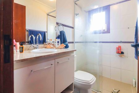 Casa à venda com 138m², 4 quartos e 2 vagasBanheiro Social