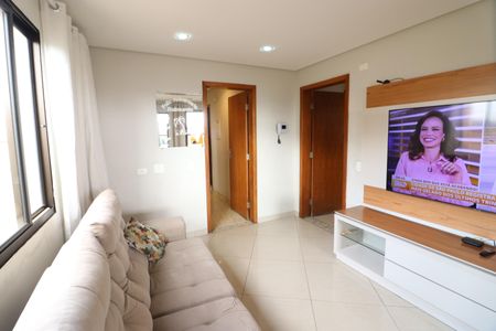 Sala 1 de casa à venda com 3 quartos, 368m² em Bussocaba, Osasco