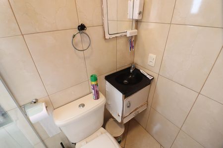 Casa à venda com 368m², 3 quartos e 2 vagasBanheiro 1