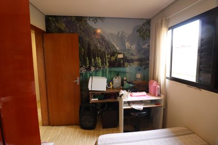 Casa à venda com 368m², 3 quartos e 2 vagasQuarto 1