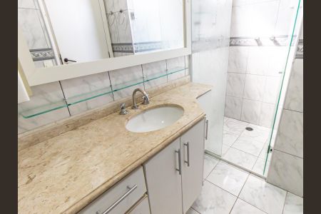 Apartamento à venda com 75m², 3 quartos e 2 vagas Apartamento à venda com 75m², 3 quartos e 2 vagasBanheiro Social