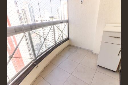 Apartamento à venda com 75m², 3 quartos e 2 vagas Apartamento à venda com 75m², 3 quartos e 2 vagasVaranda da Sala