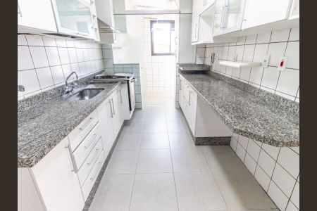 Apartamento à venda com 75m², 3 quartos e 2 vagas Apartamento à venda com 75m², 3 quartos e 2 vagasCozinha