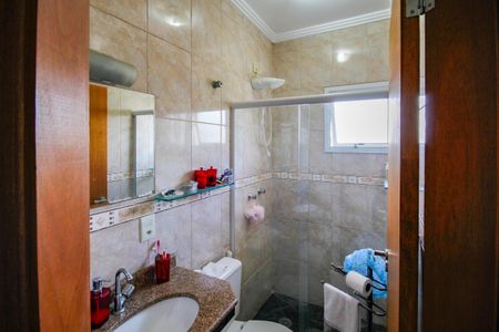 Casa à venda com 110m², 3 quartos e 2 vagas Casa à venda com 110m², 3 quartos e 2 vagasBanheiro da Suíte