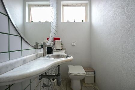 Casa à venda com 250m², 5 quartos e 3 vagasLavabo