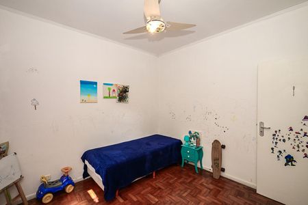 Casa à venda com 250m², 5 quartos e 3 vagasQuarto 1