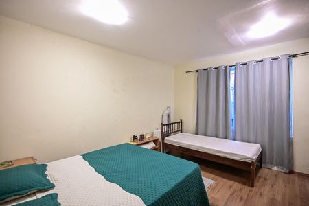 Casa à venda com 250m², 5 quartos e 3 vagasSuíte 3