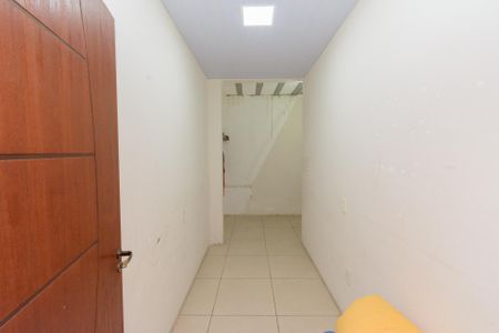Casa à venda com 300m², 4 quartos e 2 vagasCasa 2 - Closet do Quarto 1