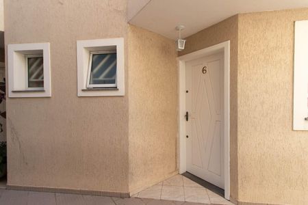 Casa à venda com 70m², 2 quartos e 2 vagasHall de entrada