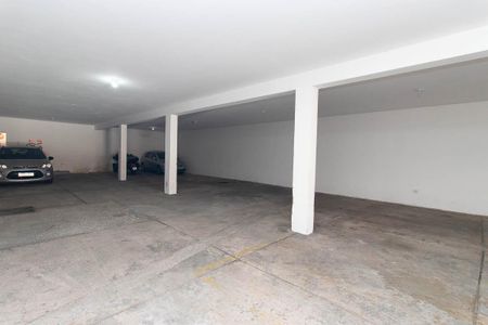 Casa à venda com 70m², 2 quartos e 2 vagasGaragem