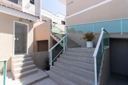 Casa à venda com 70m², 2 quartos e 2 vagasEntrada