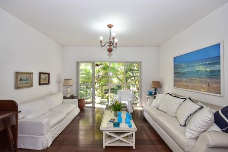 Apartamento à venda com 150m², 3 quartos e 2 vagasSala