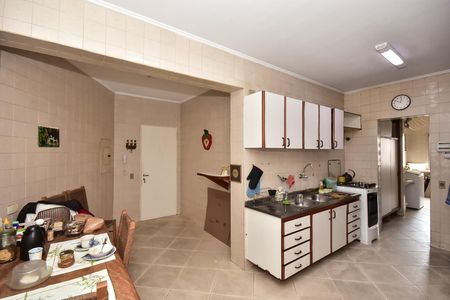 Apartamento à venda com 150m², 3 quartos e 2 vagasCozinha