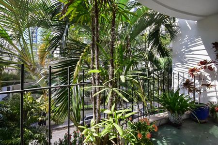 Varanda de apartamento à venda com 3 quartos, 150m² em Real Parque, São Paulo