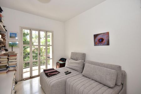 Apartamento à venda com 150m², 3 quartos e 2 vagasQuarto 1