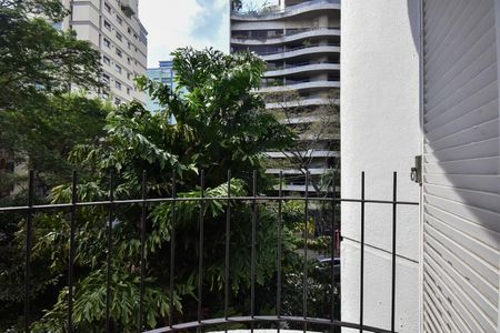 Apartamento à venda com 150m², 3 quartos e 2 vagasVaranda do Quarto 2
