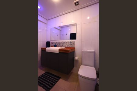 Apartamento à venda com 57m², 1 quarto e 1 vagaBanheiro da Suíte 1