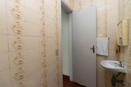 Casa à venda com 400m², 5 quartos e 7 vagasBanheiro da Suíte 3