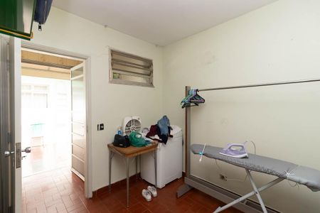 Casa à venda com 400m², 5 quartos e 7 vagasSuíte 3