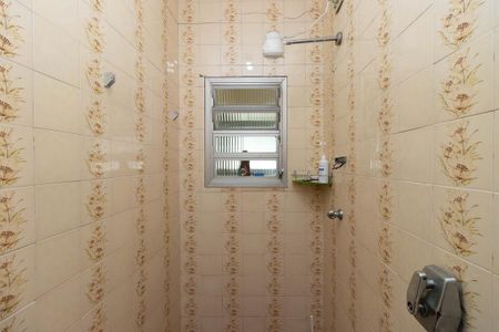 Casa à venda com 400m², 5 quartos e 7 vagasBanheiro da Suíte 2