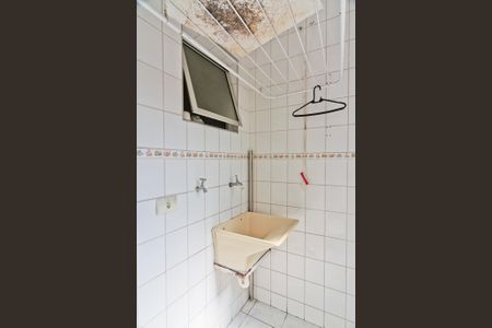 Apartamento à venda com 65m², 2 quartos e 1 vagaÁrea de Serviço