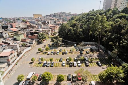 Vista de apartamento à venda com 2 quartos, 65m² em Vila Anastácio, São Paulo