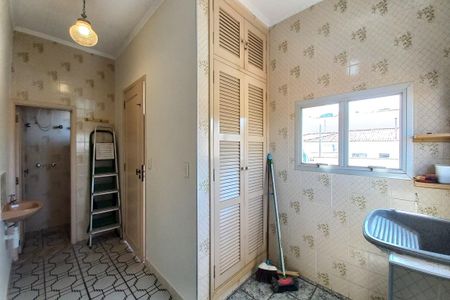 Casa à venda com 263m², 3 quartos e 8 vagasÁrea de Serviço