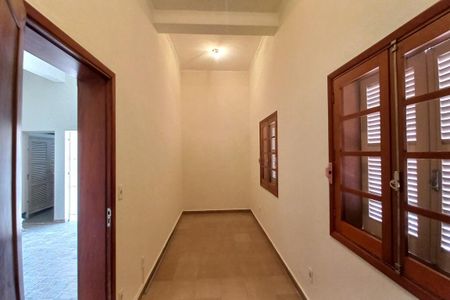 Casa à venda com 263m², 3 quartos e 8 vagasQuarto de Despensa 