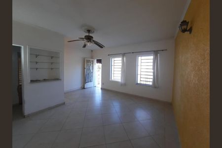 Casa à venda com 240m², 5 quartos e 3 vagas Casa à venda com 240m², 5 quartos e 3 vagasFoto 12