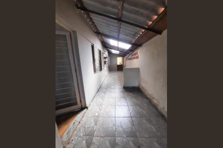 Casa à venda com 240m², 5 quartos e 3 vagas Casa à venda com 240m², 5 quartos e 3 vagasFoto 18