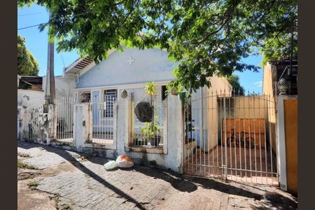 Casa à venda com 240m², 5 quartos e 3 vagas Casa à venda com 240m², 5 quartos e 3 vagasFoto 05