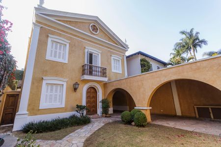 Casa à venda com 300m², 3 quartos e 2 vagasFachada
