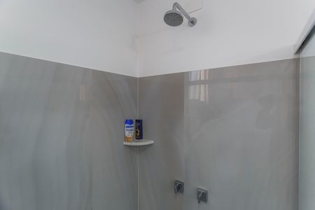 Casa à venda com 300m², 3 quartos e 2 vagasBanheiro da Suíte 2