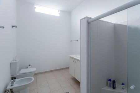 Casa à venda com 300m², 3 quartos e 2 vagasBanheiro da Suíte 3