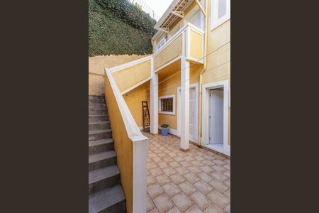 Casa à venda com 300m², 3 quartos e 2 vagasQuintal