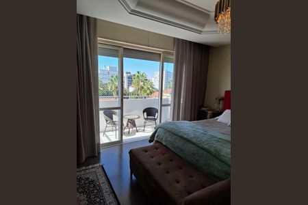 Apartamento para alugar com 3 quartos, 283m² em Floresta, Porto Alegre