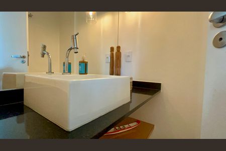 Apartamento à venda com 60m², 1 quarto e 2 vagasLavabo