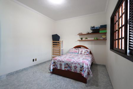 Casa à venda com 420m², 5 quartos e 6 vagasSuíte 2