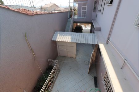 Casa à venda com 420m², 5 quartos e 6 vagasQuintal