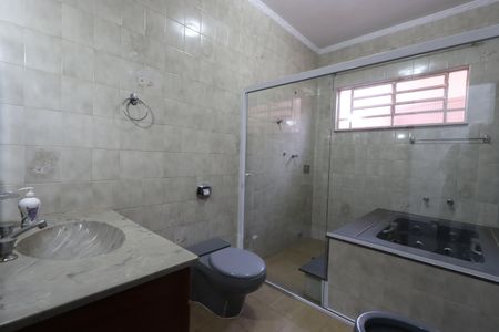 Casa à venda com 420m², 5 quartos e 6 vagasBanheiro Social 2