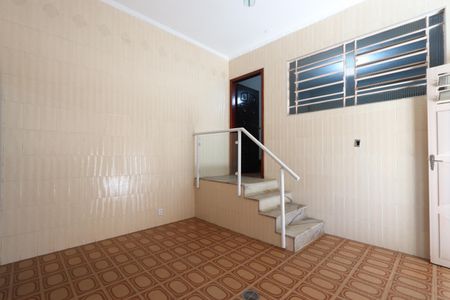Casa à venda com 420m², 5 quartos e 6 vagasSala 2
