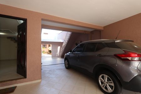Casa à venda com 420m², 5 quartos e 6 vagasGaragem