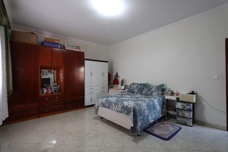 Casa à venda com 420m², 5 quartos e 6 vagasSuíte 1